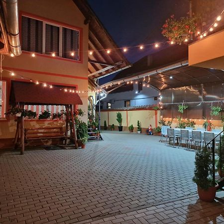 Casa Cosmin Cincu Hotel Ngoại thất bức ảnh