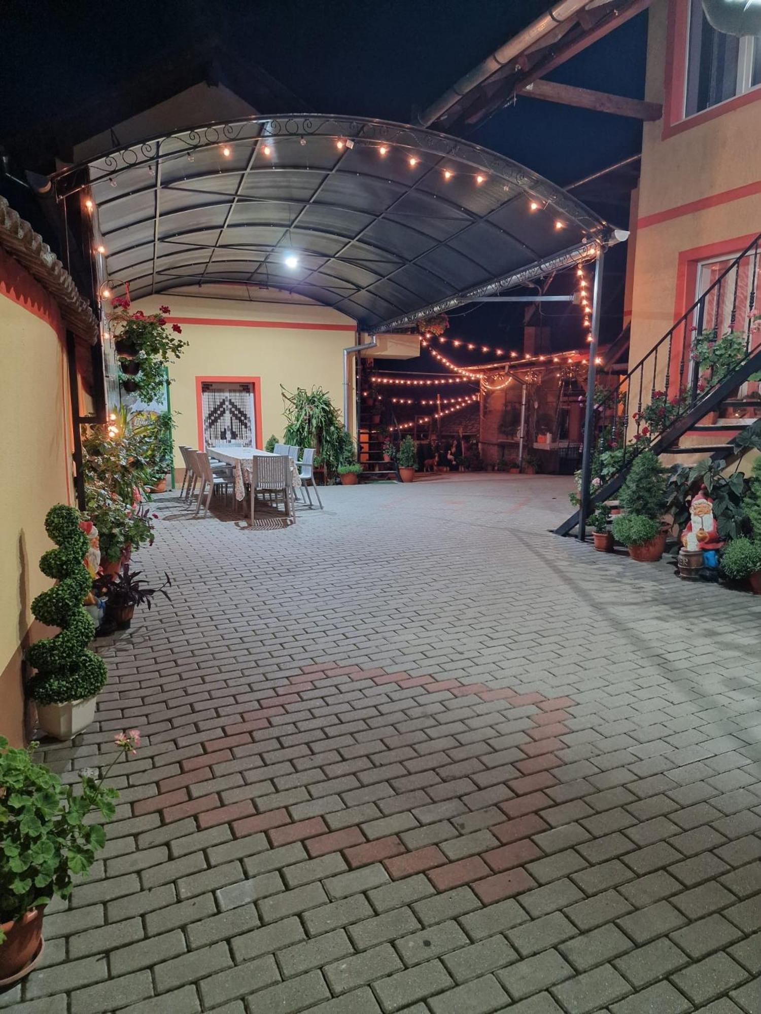 Casa Cosmin Cincu Hotel Ngoại thất bức ảnh